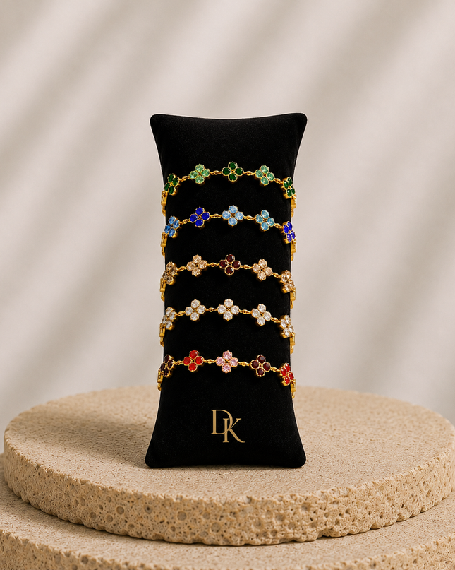 Bracelet Trèfle Élégance en Acier Inoxydable Doré & Zircons – 5 Coloris Disponibles