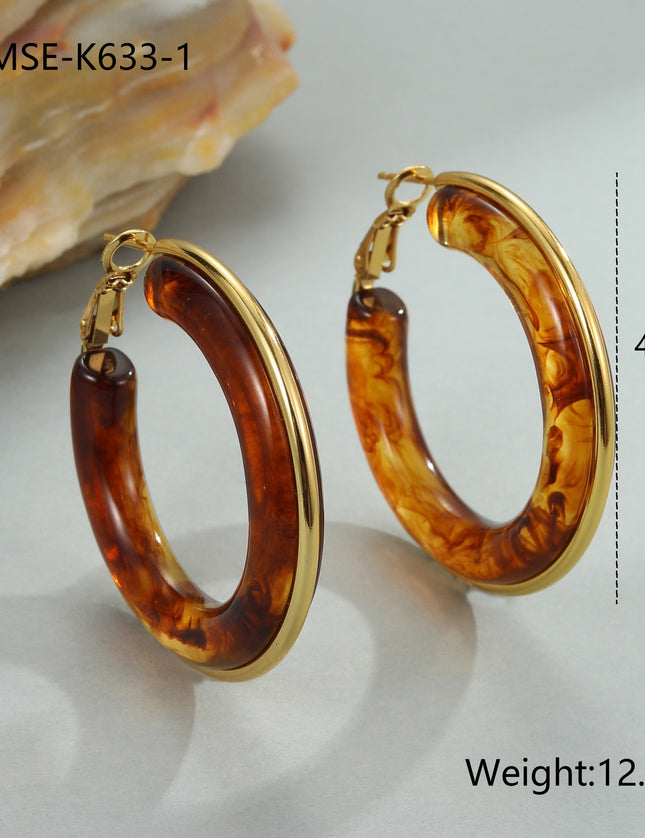 Boucles d’Oreilles Créoles en Résine Marbrée – Élégance Vintage & Tendance