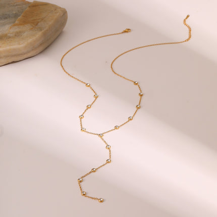 Collier Y Long Doré à Zircons Multicolores – Effet Cascade Élégant & Tendance