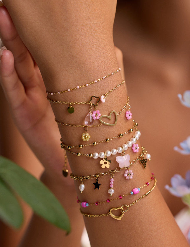 Bracelet Bohème Multirangs en Pierre Naturelle & Breloques – Chaîne Dorée 18K