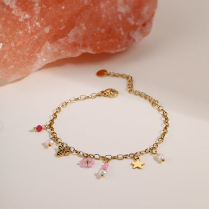 Bracelet Bohème Multirangs en Pierre Naturelle & Breloques – Chaîne Dorée 18K